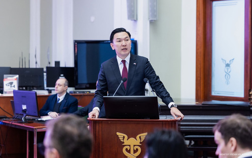Mongolian Parliament Speaker Visits Russia for Official Talks